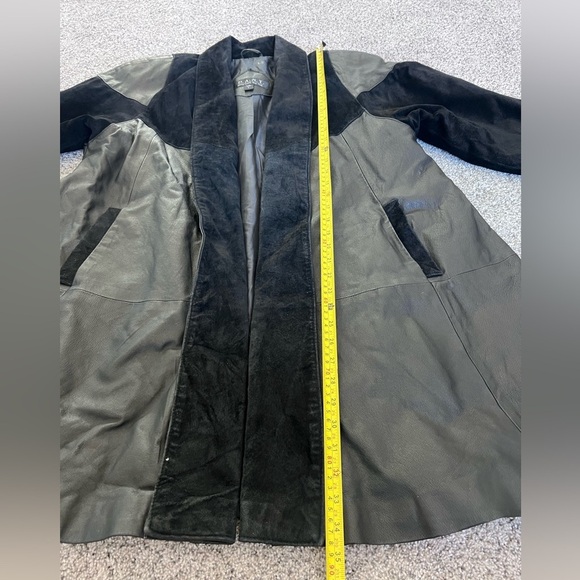 D.A.N.Y Women’s Black Leather/Suede Mid Length Jacket Coat Size Small - Picture 5 of 9